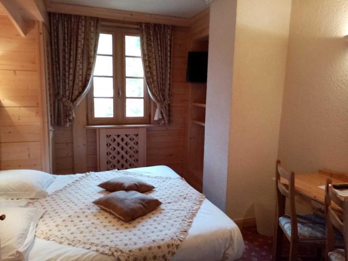 Hotel Les Sapins 拉克吕萨 外观 照片