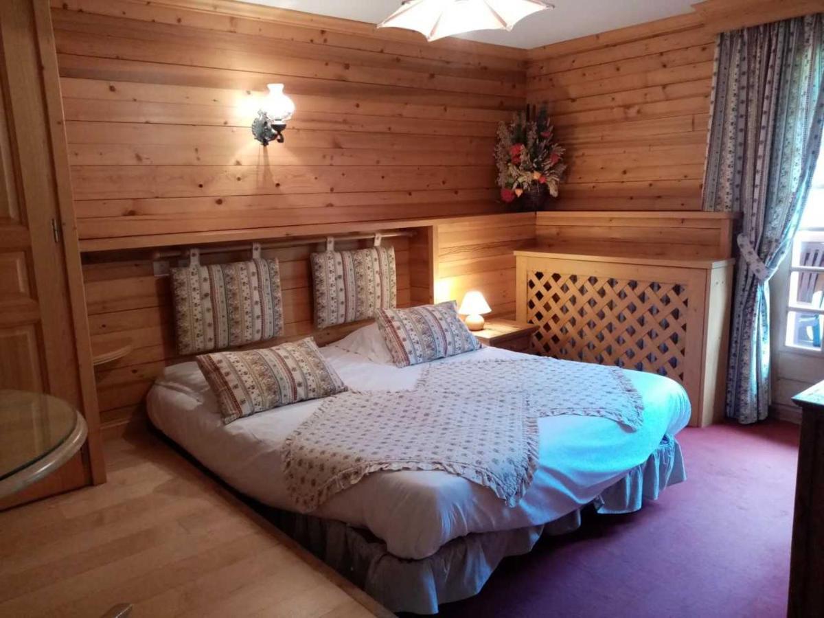 Hotel Les Sapins 拉克吕萨 外观 照片